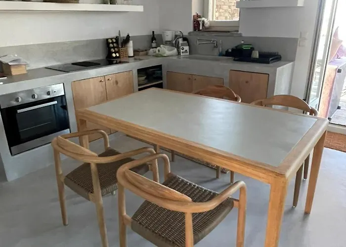 Villa Waterfront With Private Pool And Seaview Otzias