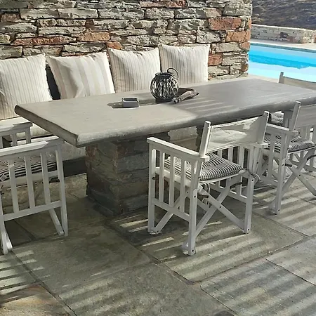 Waterfront With Private Pool And Seaview Otziás